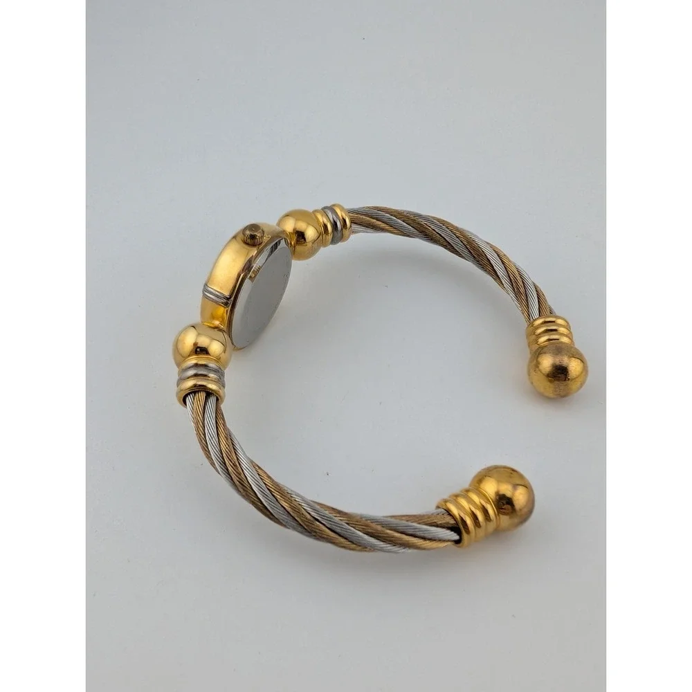 Women's 23K Gold Plated Bangle Watch 23mm Case Twisted‎ Metal Band- New Battery
